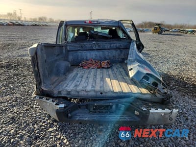 Zdjęcie 6 z 12 samochodu: 2011 GMC SIERRA K1500 SLE VIN:3GTP2VE32BG146598 - miniatura