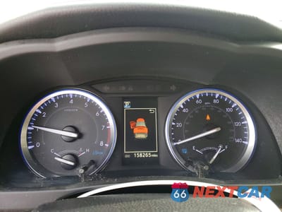 Zdjęcie 9 z 13 samochodu: 2019 TOYOTA HIGHLANDER SE VIN:5TDJZRFH3KS582736 - miniatura
