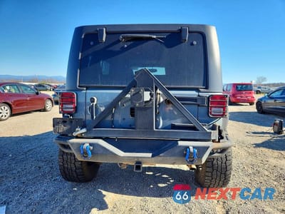 Zdjęcie 6 z 11 samochodu: 2014 JEEP WRANGLER UNLIMITED SPORT VIN:1C4BJWDGXEL311800 - miniatura