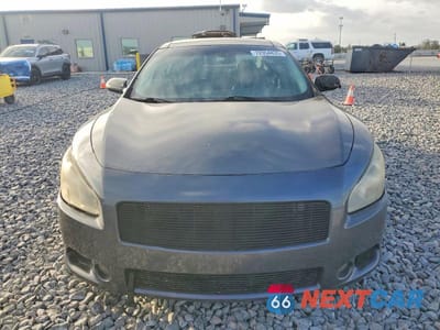 Piąte zdjęcie samochodu w środku: 2011 NISSAN MAXIMA 3.5 S VIN:1N4AA5AP8BC816178 - miniatura