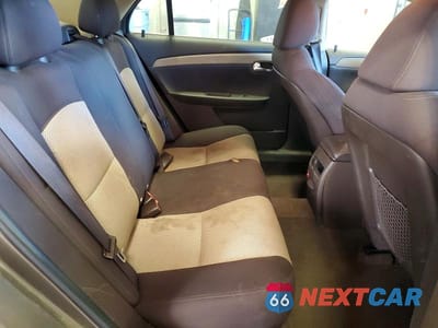 Zdjęcie 10 z 12 samochodu: 2010 CHEVROLET MALIBU LS VIN:1G1ZB5EB1AF213006 - miniatura