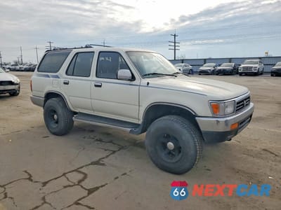 Czwarte zdjęcie samochodu z boku: 1993 TOYOTA 4RUNNER SR5 V6 VIN:JT3VN39W8P0122751 - miniatura
