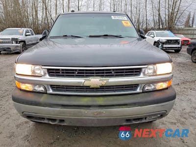 Piąte zdjęcie samochodu w środku: 2005 CHEVROLET SUBURBAN K1500 VIN:1GNFK16Z55J205435 - miniatura