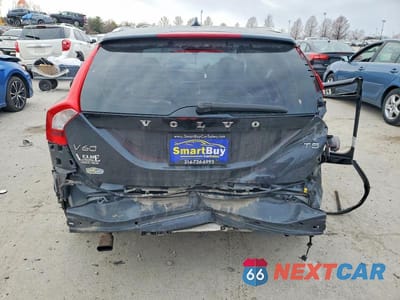 Zdjęcie 6 z 12 samochodu: 2015 VOLVO V60 PREMIER VIN:YV140MEB4F1196069 - miniatura