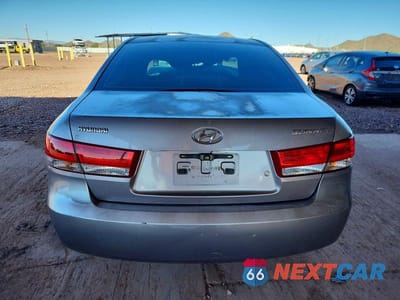 Zdjęcie 6 z 11 samochodu: 2006 HYUNDAI SONATA GL VIN:KMHET46CX6A125138 - miniatura