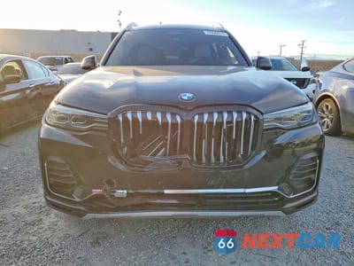 Piąte zdjęcie samochodu w środku: 2020 BMW X7 XDRIVE40I VIN:5UXCW2C01L9B41874 - miniatura