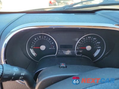 Zdjęcie 9 z 13 samochodu: 2008 FORD EXPLORER XLT VIN:1FMEU63E88UA39066 - miniatura