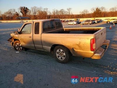 Drugie zdjęcie samochodu z przodu: 2000 NISSAN FRONTIER KING CAB XE VIN:1N6DD26S6YC350590 - miniatura