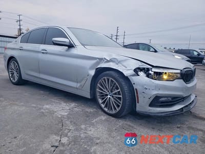 Czwarte zdjęcie samochodu z boku: 2018 BMW 530E VIN:WBAJA9C51JB033458 - miniatura