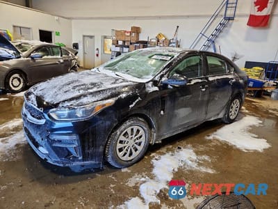 2021 KIA FORTE FE 3KPF24AD3ME321069 - główne zdjęcie licytacji z USA - miniatura