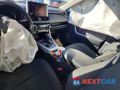 Zdjęcie 8 z 12 samochodu: 2025 TOYOTA RAV4 LE VIN:2T3F1RFV4SW522904 - miniatura