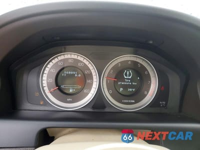 Zdjęcie 9 z 13 samochodu: 2013 VOLVO XC60 3.2 VIN:YV4952DL5D2444796 - miniatura