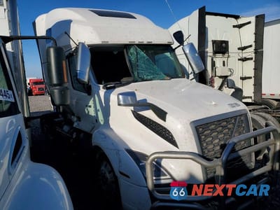 2022 VOLVO VNL SEMI TRUCK 4V4NC9EH4NN281881 - główne zdjęcie licytacji z USA - miniatura