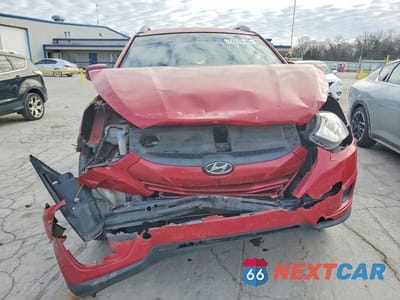 Piąte zdjęcie samochodu w środku: 2011 HYUNDAI TUCSON GLS VIN:KM8JU3AC0BU275507 - miniatura
