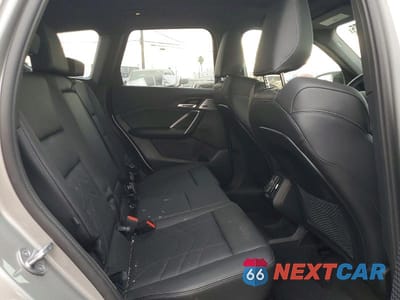 Zdjęcie 11 z 14 samochodu: 2024 BMW X1 M35I VIN:WBX13EF04R5Z81937 - miniatura