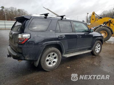 Trzecie zdjęcie samochodu z tyłu: 2017 TOYOTA 4RUNNER SR5 VIN:JTEZU5JR8H5150261 - miniatura