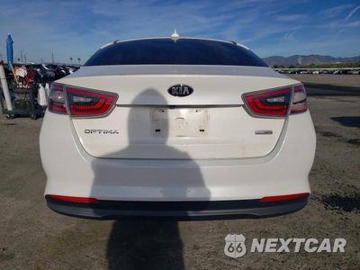 Zdjęcie 6 z 12 samochodu: 2016 KIA OPTIMA VIN:KNAGM4AD1G5099711 - miniatura