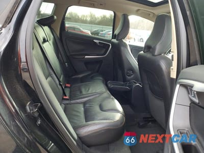 Zdjęcie 11 z 13 samochodu: 2010 VOLVO XC60 T6 VIN:YV4992DZ9A2125597 - miniatura