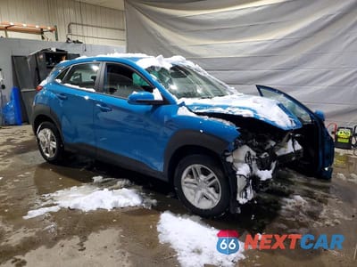 Czwarte zdjęcie samochodu z boku: 2023 HYUNDAI KONA SE VIN:KM8K2CAB2PU999272 - miniatura