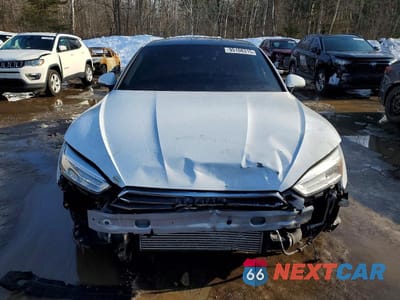 Piąte zdjęcie samochodu w środku: 2019 AUDI A5 PREMIUM VIN:WAUANCF53KA079619 - miniatura