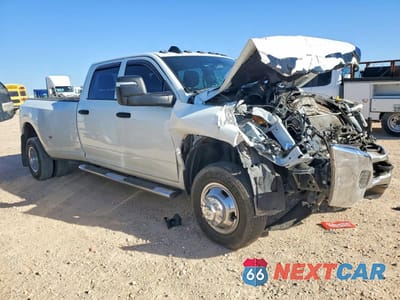 Czwarte zdjęcie samochodu z boku: 2024 RAM 3500 TRADESMAN VIN:3C63RRGL5RG312385 - miniatura
