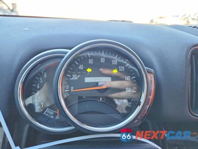 Zdjęcie 9 z 13 samochodu: 2019 MINI COOPER S C VIN:WMZYT3C57K3E98107 - miniatura