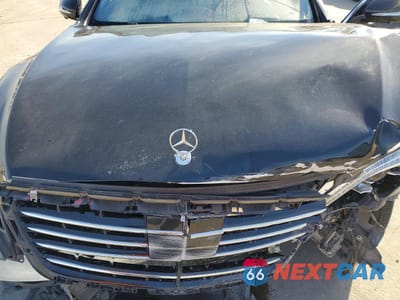 Zdjęcie 11 z 13 samochodu: 2015 MERCEDES-BENZ S 550 VIN:WDDUG8CB6FA130804 - miniatura