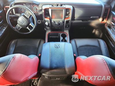 Zdjęcie 8 z 13 samochodu: 2016 RAM 1500 REBEL VIN:1C6RR7YT1GS175271 - miniatura