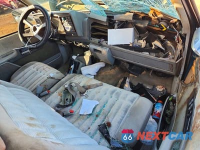Zdjęcie 8 z 12 samochodu: 1994 GMC SIERRA C2500 VIN:2GTFC29K3R1514458 - miniatura