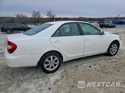 Trzecie zdjęcie samochodu z tyłu: 2004 TOYOTA CAMRY LE VIN:JTDBE32K740262100 - miniatura