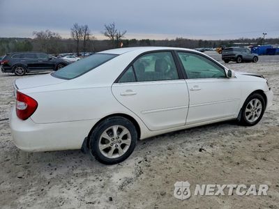 Trzecie zdjęcie samochodu z tyłu: 2004 TOYOTA CAMRY LE VIN:JTDBE32K740262100 - miniatura