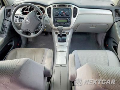 Zdjęcie 8 z 14 samochodu: 2007 TOYOTA HIGHLANDER HYBRID VIN:JTEEW21A570043407 - miniatura
