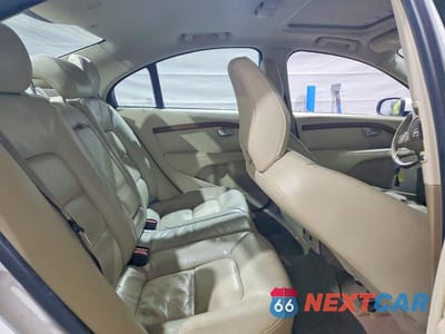 Zdjęcie 10 z 12 samochodu: 2010 VOLVO S80 3.2 VIN:YV1960AS0A1129352 - miniatura