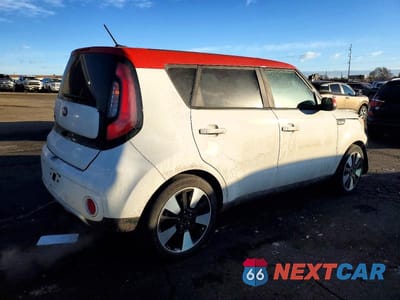 Trzecie zdjęcie samochodu z tyłu: 2017 KIA SOUL + VIN:KNDJP3A55H7448037 - miniatura