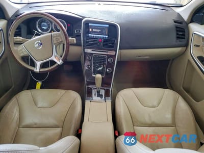 Zdjęcie 8 z 13 samochodu: 2012 VOLVO XC60 3.2 VIN:YV4952DL8C2319676 - miniatura