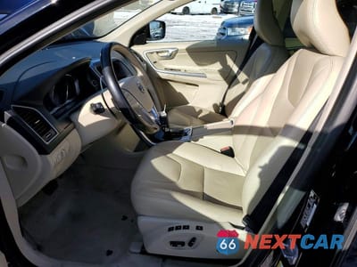 Zdjęcie 7 z 11 samochodu: 2016 VOLVO XC60 T5 PLATINUM VIN:YV4612RM0G2824472 - miniatura