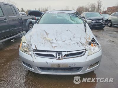 Piąte zdjęcie samochodu w środku: 2006 HONDA ACCORD EX VIN:1HGCM66866A024129 - miniatura