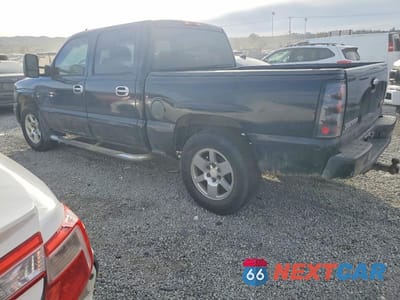 Drugie zdjęcie samochodu z przodu: 2006 GMC SIERRA K1500 DENALI VIN:2GTEK63N561188361 - miniatura