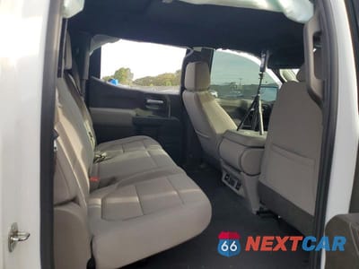 Zdjęcie 10 z 13 samochodu: 2021 CHEVROLET SILVERADO K1500 LT VIN:3GCUYDED0MG312558 - miniatura