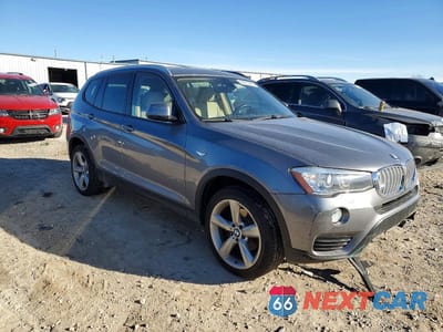 Czwarte zdjęcie samochodu z boku: 2017 BMW X3 XDRIVE28I VIN:5UXWX9C39H0W69667 - miniatura