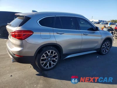 Trzecie zdjęcie samochodu z tyłu: 2021 BMW X1 SDRIVE28I VIN:WBXJG7C05M5S14918 - miniatura