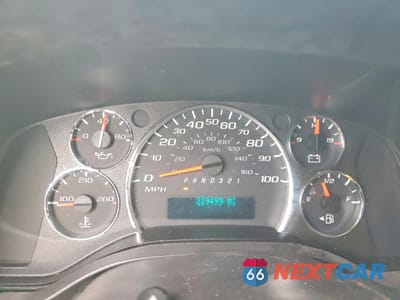 Zdjęcie 9 z 14 samochodu: 2008 GMC SAVANA G2500 VIN:1GTGG25C081127958 - miniatura