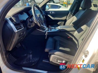 Zdjęcie 7 z 12 samochodu: 2020 BMW X5 SDRIVE 40I VIN:5UXCR4C08L9B61669 - miniatura