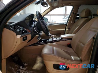 Zdjęcie 7 z 12 samochodu: 2010 BMW X5 XDRIVE30I VIN:5UXFE4C51AL279578 - miniatura