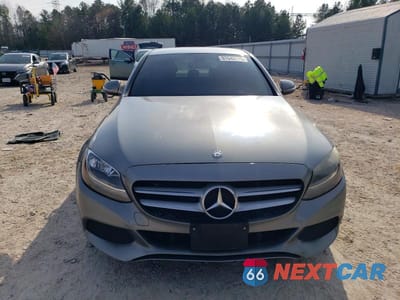 Piąte zdjęcie samochodu w środku: 2015 MERCEDES-BENZ C 300 VIN:55SWF4JB9FU079211 - miniatura