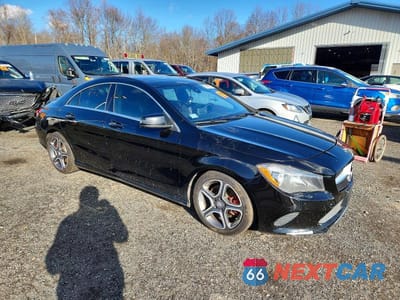 Czwarte zdjęcie samochodu z boku: 2018 MERCEDES-BENZ CLA 250 4MATIC VIN:WDDSJ4GB1JN630575 - miniatura