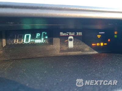 Zdjęcie 9 z 13 samochodu: 2012 TOYOTA PRIUS C VIN:JTDKDTB39C1527507 - miniatura