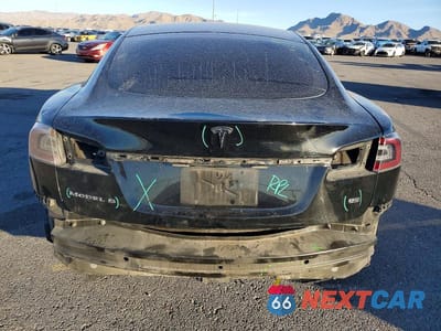 Zdjęcie 6 z 13 samochodu: 2013 TESLA MODEL S VIN:5YJSA1CN5DFP22963 - miniatura