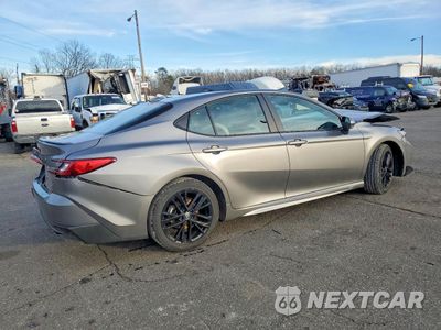 Trzecie zdjęcie samochodu z tyłu: 2025 TOYOTA CAMRY XSE VIN:4T1DAACK1SU532379 - miniatura