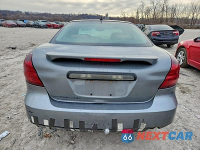 Zdjęcie 6 z 11 samochodu: 2007 PONTIAC GRAND PRIX VIN:2G2WP552771177273 - miniatura